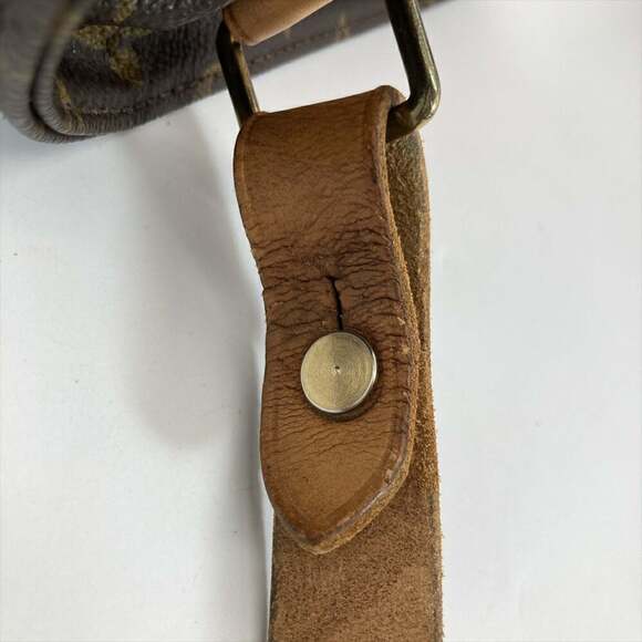 LOUIS VUITTON Authentic Brown Monogram Canvas Shoulder Bag - Picture 11 of 16